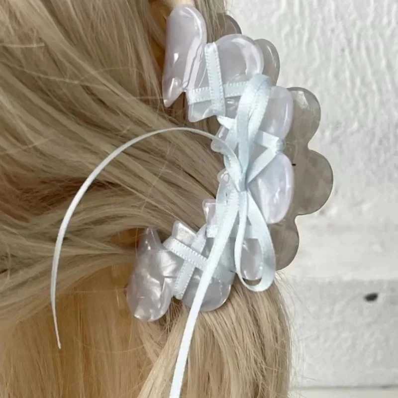 Muweordy Acrylic Ballet Style Hair Claw Korean Ribbon Tie Bow Hair Clips Sweet Girl Wave Grab Clip Hair Accessories for Women Y250707
