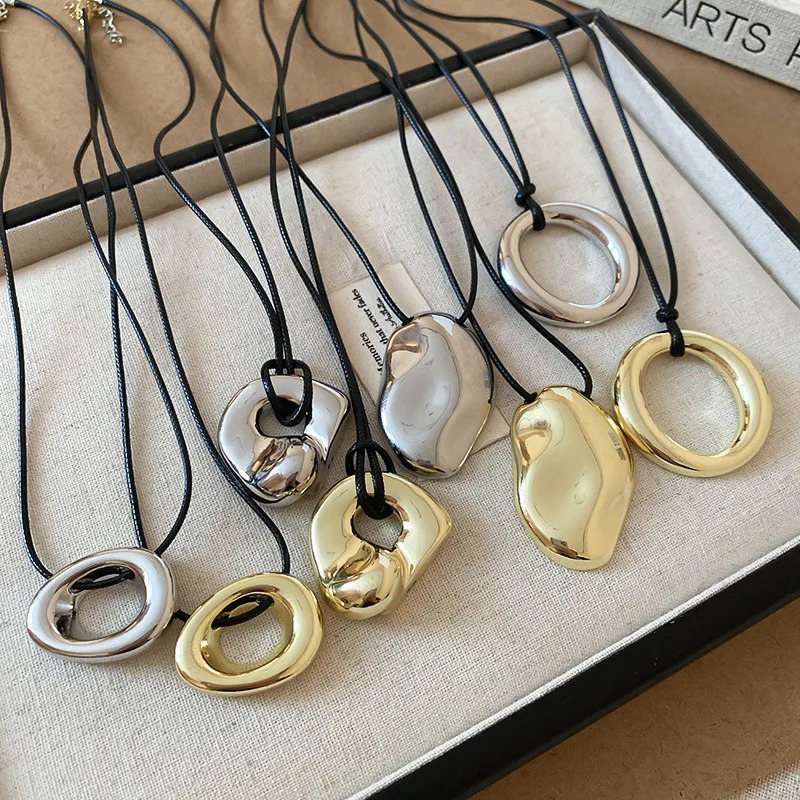 Punk Large UShape Geometric Pendant Necklace Women MenHorseshoe Adjustable Long Leather Rope Sweater Chain Necklaces Jewelry 250704