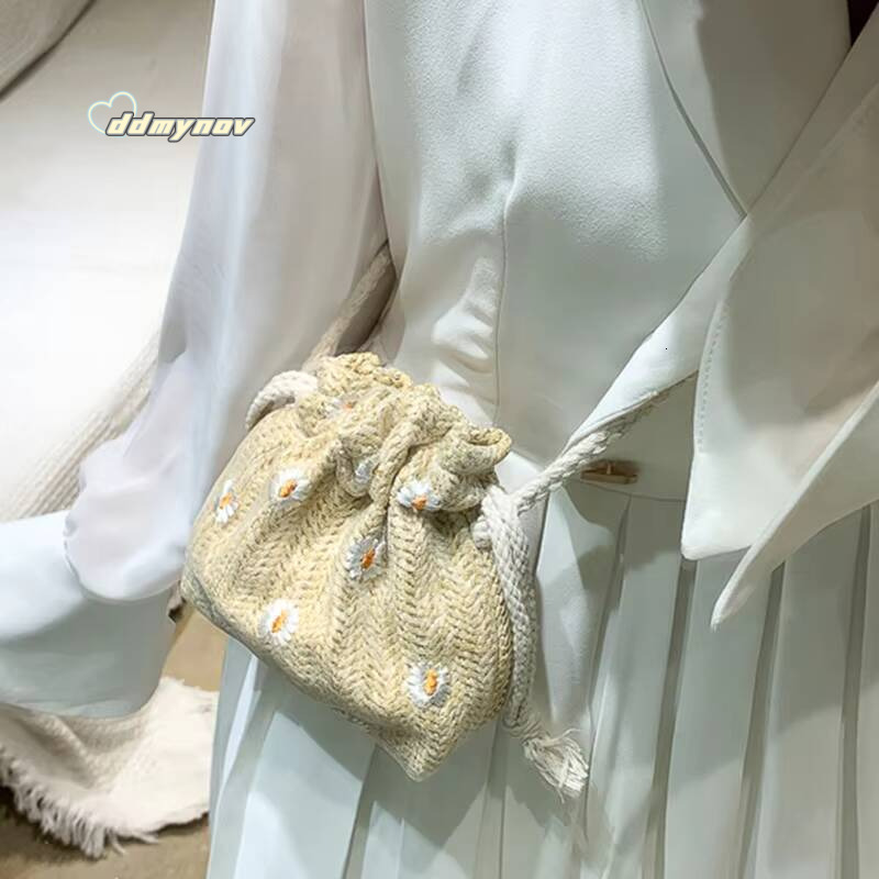 Straw Weave Bucket Rattan Women Summer Beach Bags Totes Casual Handbags Retro Mini Shoulder Messenger Bag ddmynov