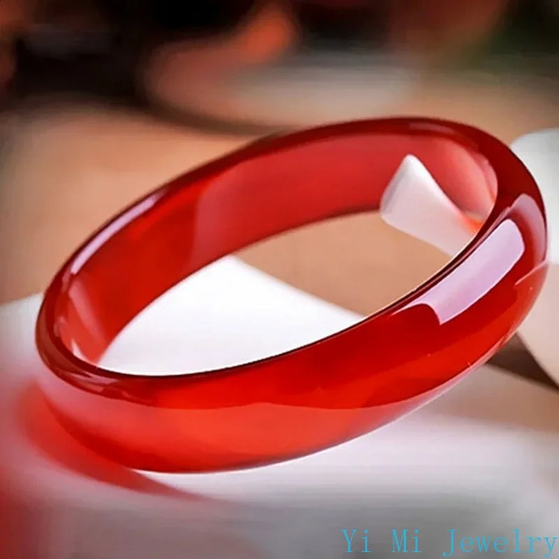 Natural Jade Bracelet Womens Red Agate Ice Through Brazil Carnelian Bangles With Charms 250707