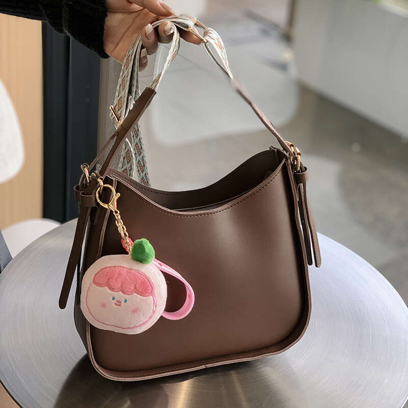 Free shipping designer bag Luxury bag Korean Style Fashion Tote for Women, Cherry New Commuter Large Capacity Shoulder Bag, Casual Simple Women's