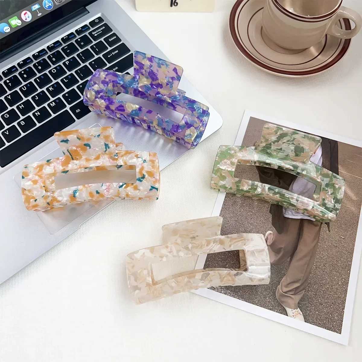 13CM Oversized Square Hair Claw Acrylic Claw Clips Sweet Elegant Geometric Crab Hair Clip for Women Girls Hair Accessories Y250707