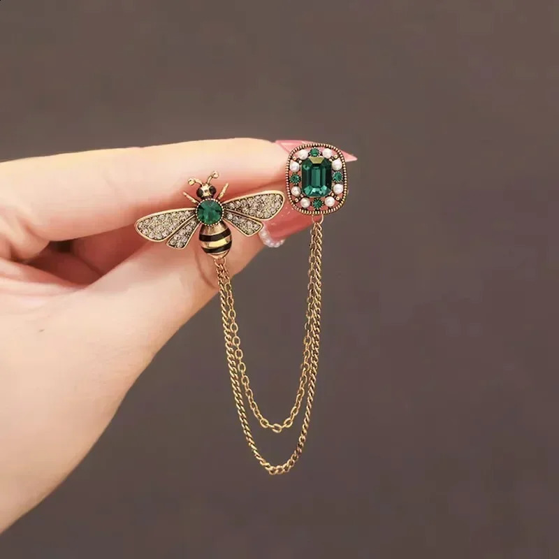 High End Exquisite Womens Set Brooch Sweater Pins and Accessories Elegant Brooches for Women Bee 250625