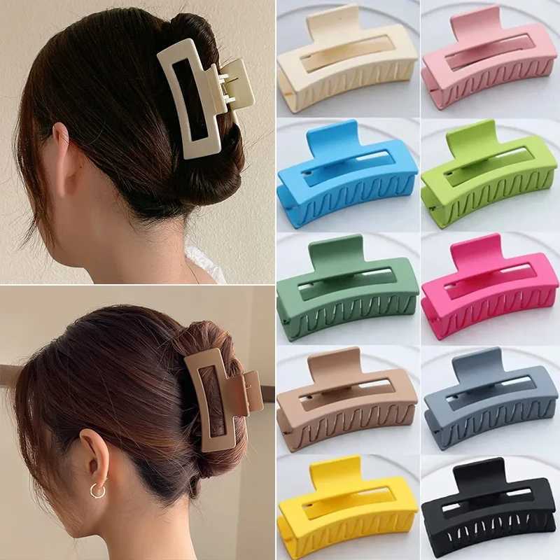 Korean Women Girls Plastic Hair Claws Hair Clips Headwear Large Size Hairpin Crab Barrette Fashion Ornament Hair Accessories Z250707