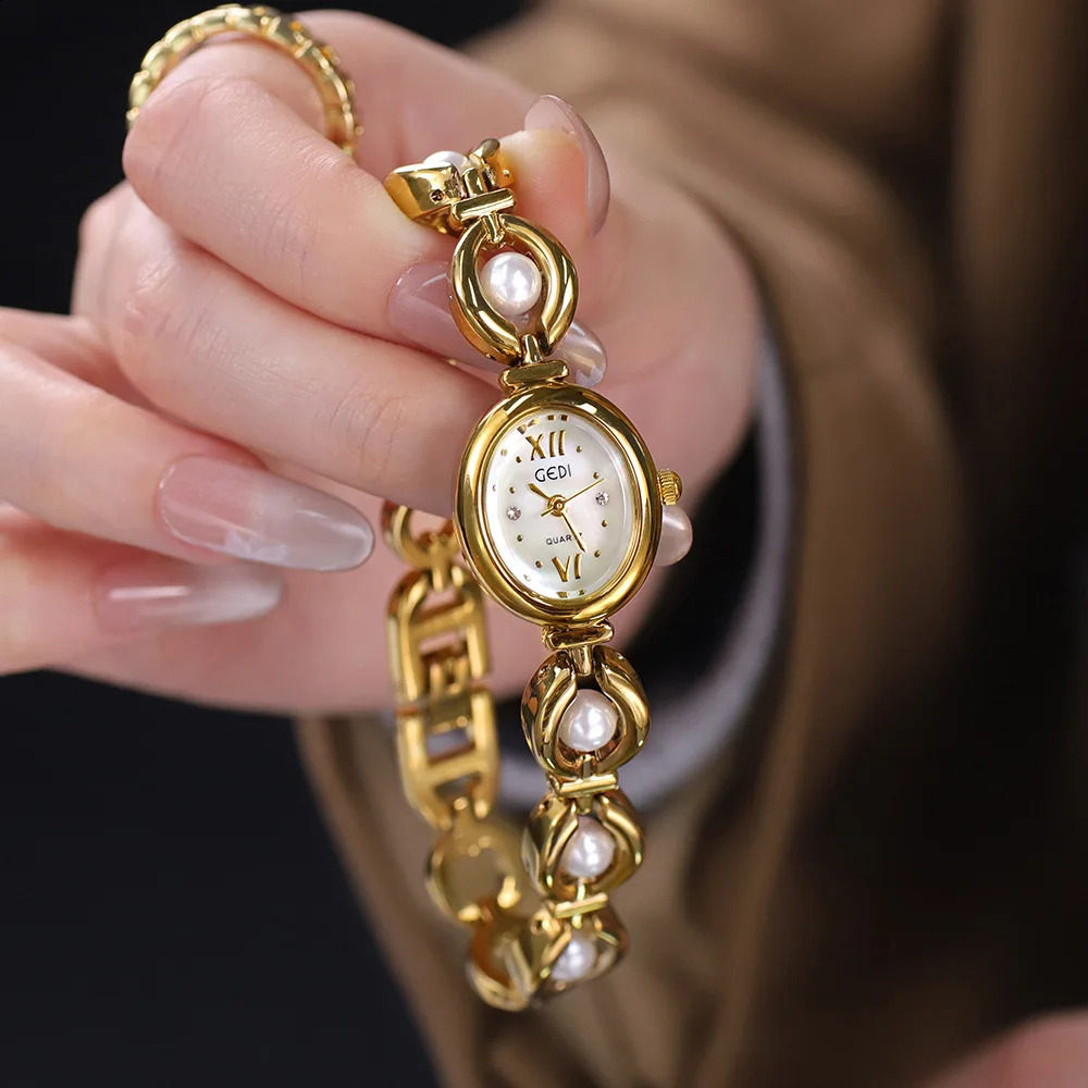Ladies Watch Light y National Style Zulu Green Bracelet Advanced Bead Waterproof Women Fashion Quartz Wristwatches 250707