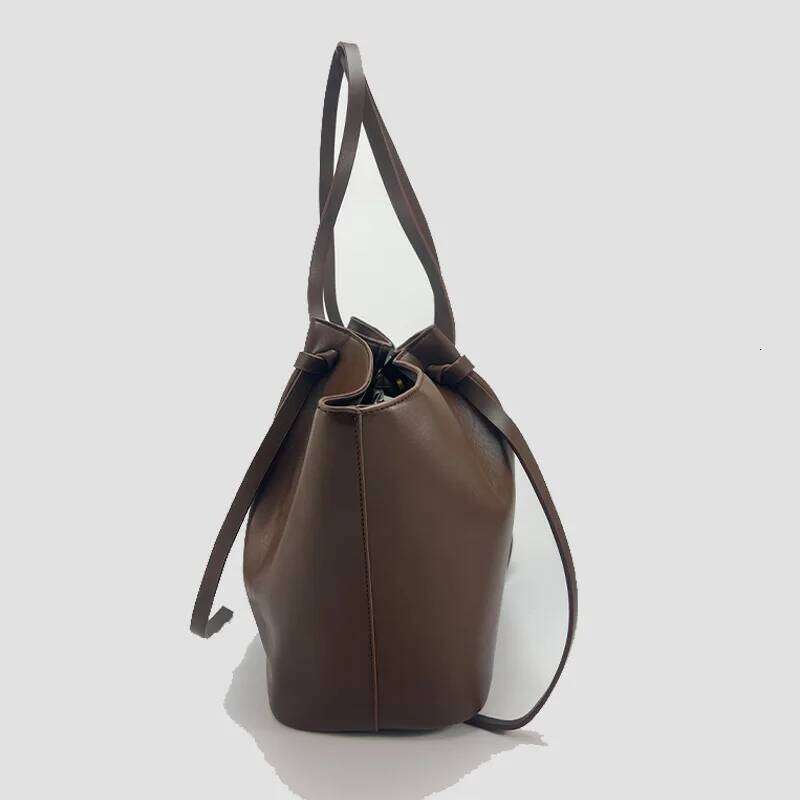 fashion large capacity trapeze women shoulder bags designer metal lock handbags highquality pu leather big tote commute bag