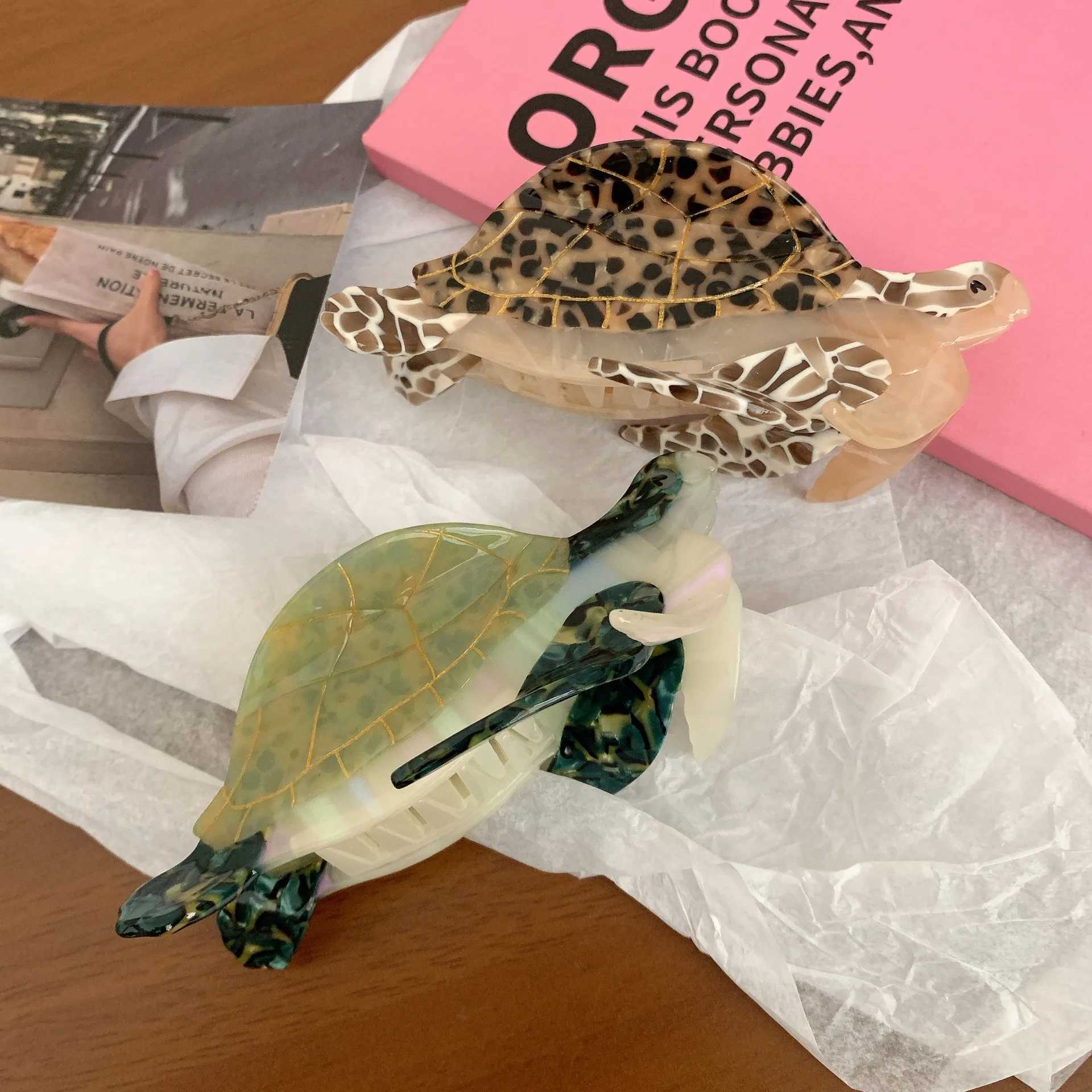 DuoShang New Ocean Series Turtle Hair Claw Acetate Claw Clips Marine Animal Crab Hair Clips for Women Girls Hair Accessories Y250707