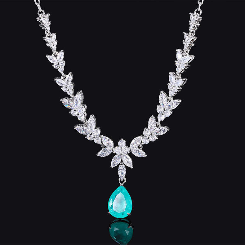 Luxurious Red Corundum Pendant Zircon Clavicle Chain Dress Evening Jewelry Colorful Gem Necklace 4A3