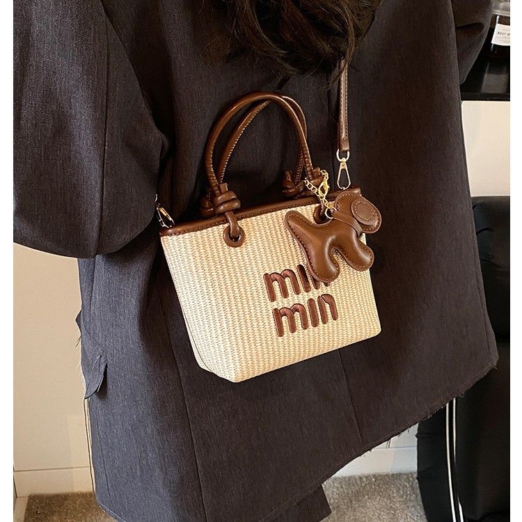 Bag Crossbody Purse Designer New Women S Woven Straw Bucket Fashionable Rattan Handbag Shoulder Bag For Beach Vacation Shoulder Bag