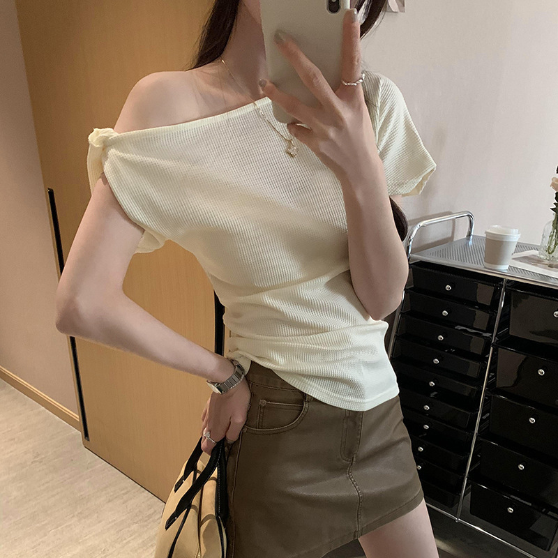 2025 Summer New Women's T-shirt Fashion Pure Desire Style Twisted Off Shoulder Short Sleeve Women's T-shirt Summer New Off Shoulder Top New 