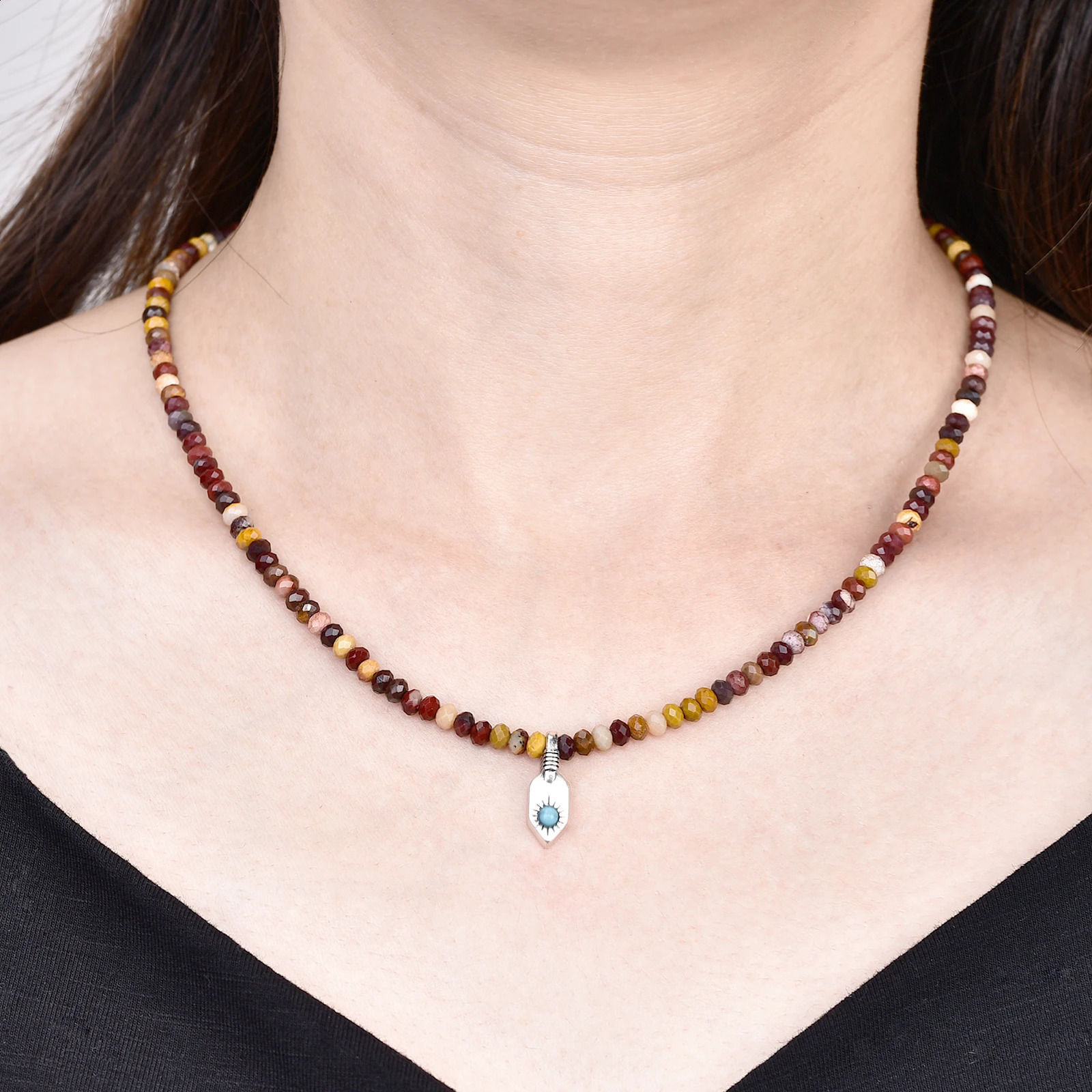 Boho Colorful Natural Gems Beaded Necklaces for Women Multifaceted Moukaite Beads Shield Pendant Necklace Summer Beach Jewelry 250707