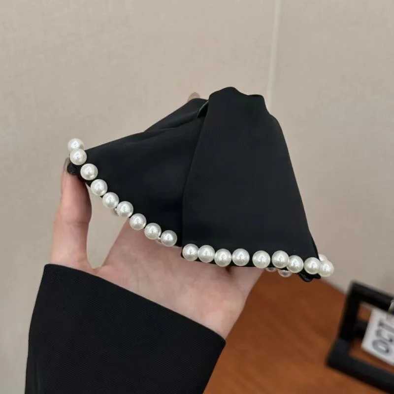 Elegant Large Rhinestones Bow Hair Claw Crab Pearls Hairpins Women Girls Sweet Hair Ornament Hair Clips Fashion Hair Accessories Z250707