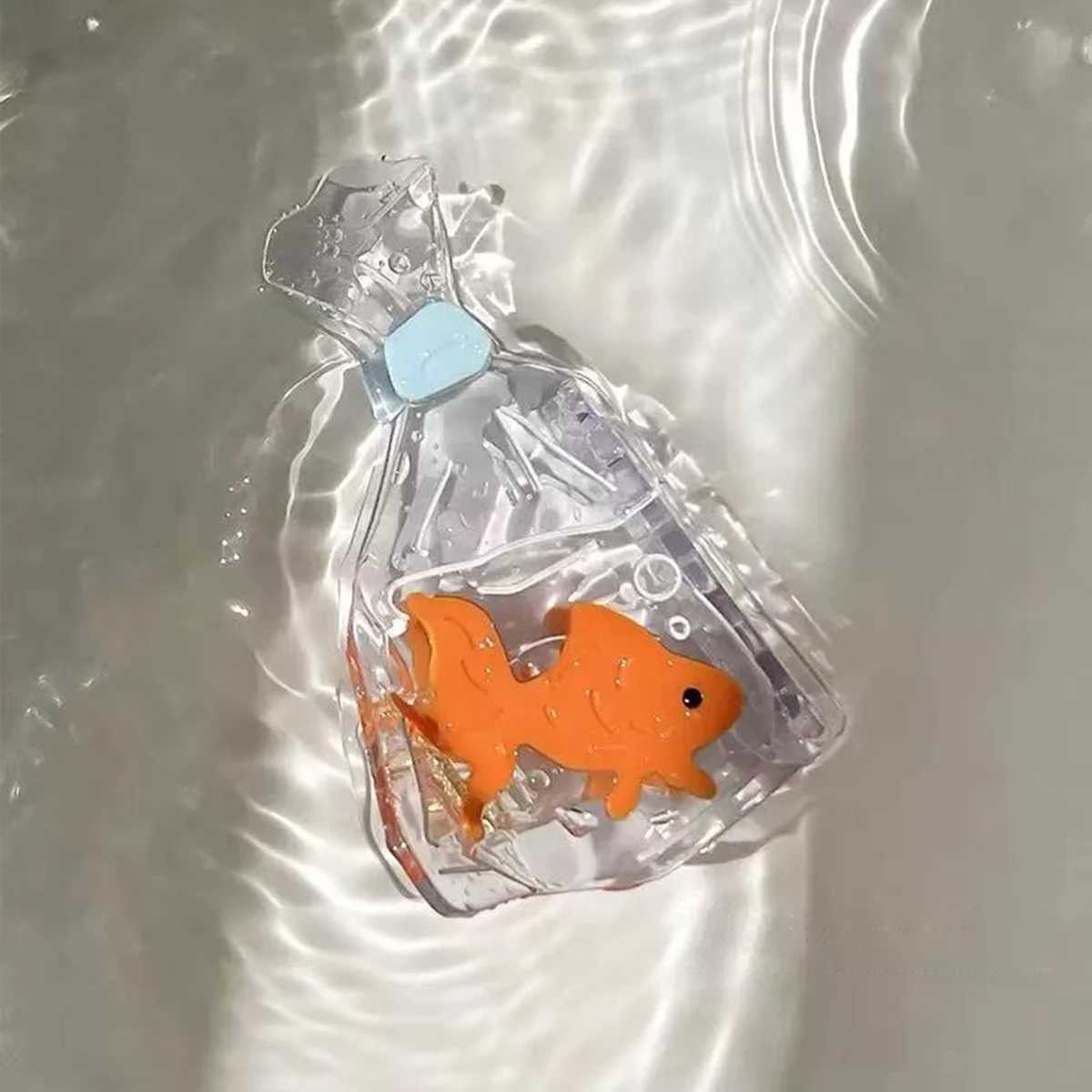 1pc summer new splicing creative personality small goldfish acetate hairpin bag design shark clip hairpin ponytail hair accessor Y250707