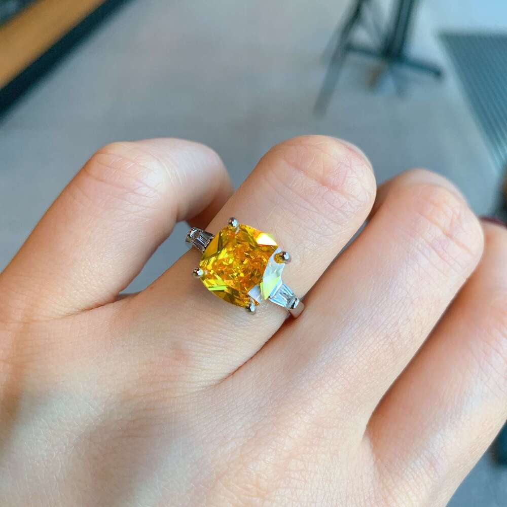 Tiktok Live New Style Socialite Square Imitation Emerald Simulated Paraiba Color Jewelry Ring 725