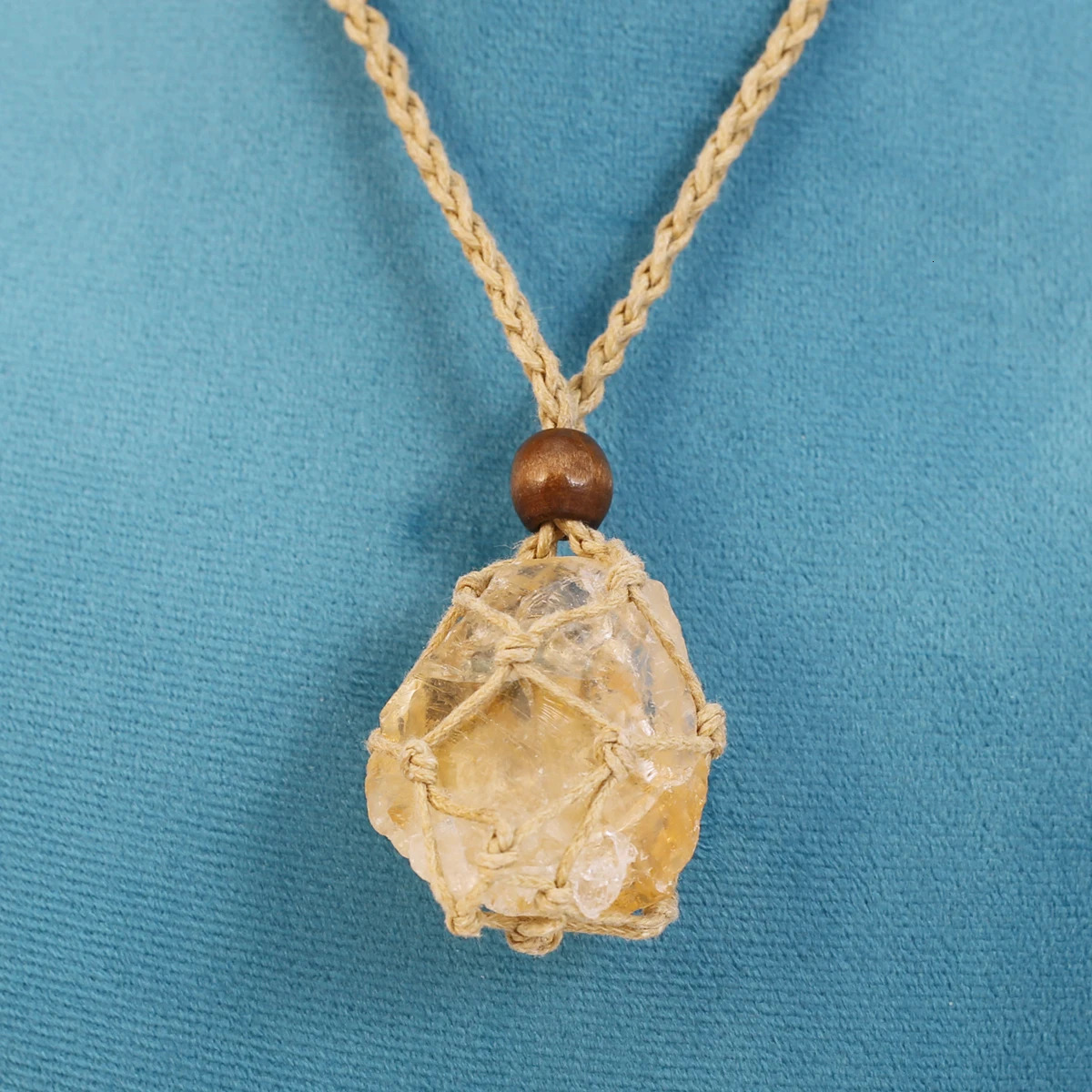 Natural Crystal Quartz Raw Net Pocket Pendant Necklaces Healing Stone Amethyst Hangings Craft Weave Rope Necklace Jewelry Gift 250704
