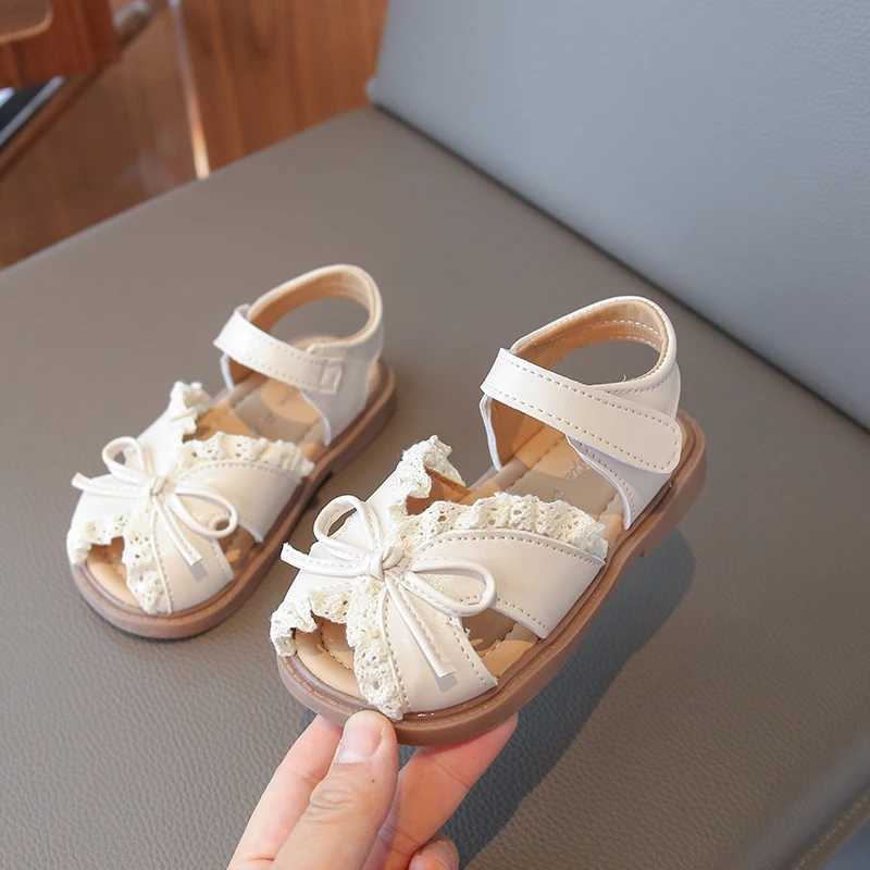 2025 Summer New Girls Sandals Childrens Princess Shoes with Soft Soles and Soft Tops Fashionable Lace Bow Sandals for Babies R250707