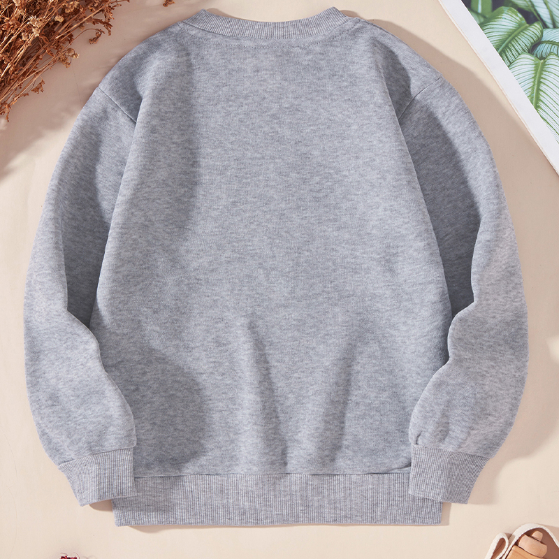 Solid color hoodless sweater men and women with the same new spring and autumn round neck simple trend high street hoodless casual coat.
