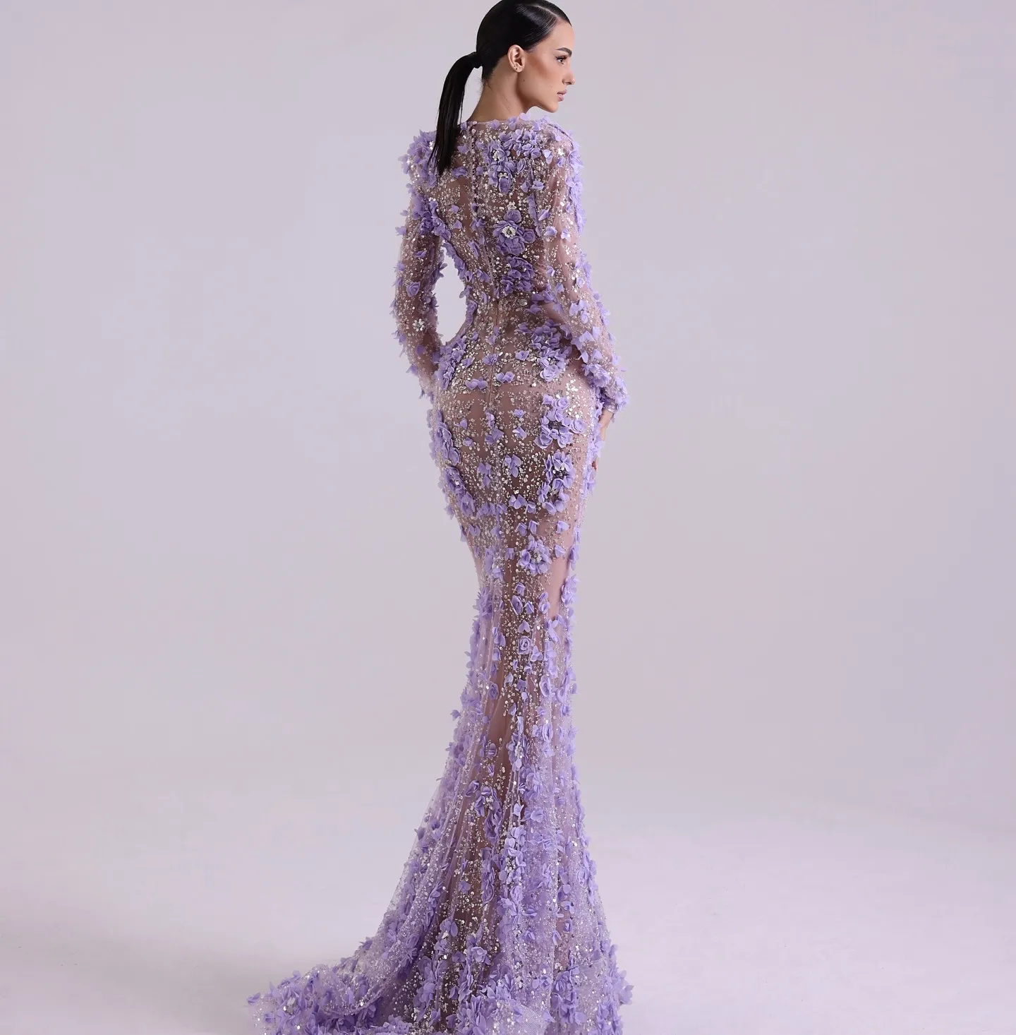 Elegant 3D Floral Appliques Prom Dresses Elegant Deep V Neck Beaded Evening Dress See Through Long Sleeve Party Gown Customized