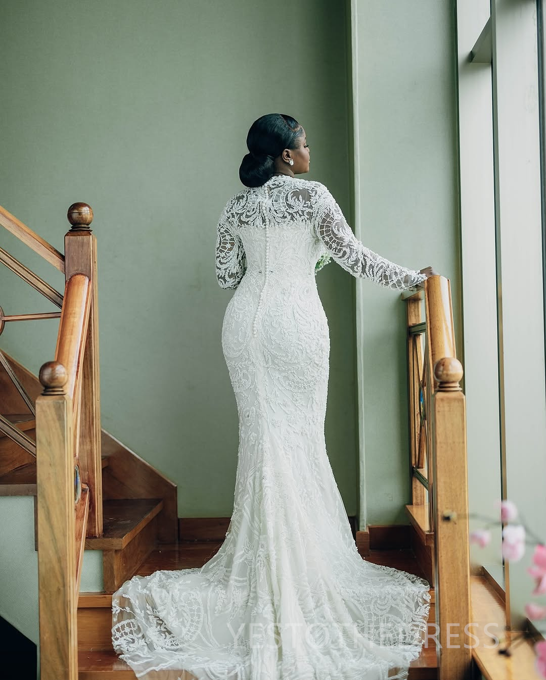 2025 Plus Size Mermaid Wedding Dress Bridal Gowns for Bride Illusion Detachable Train Long Sleeves Beaded Lace Crystals Ruffles Wedding Gowns for Marr