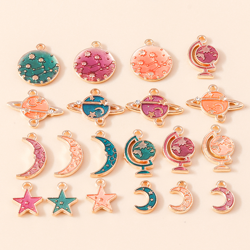10pcs Mix Enamel Galaxy Saturn Globe Moon Stars Charms Pendants for Necklaces Bracelet Earrings DIY Jewelry Making Accessories