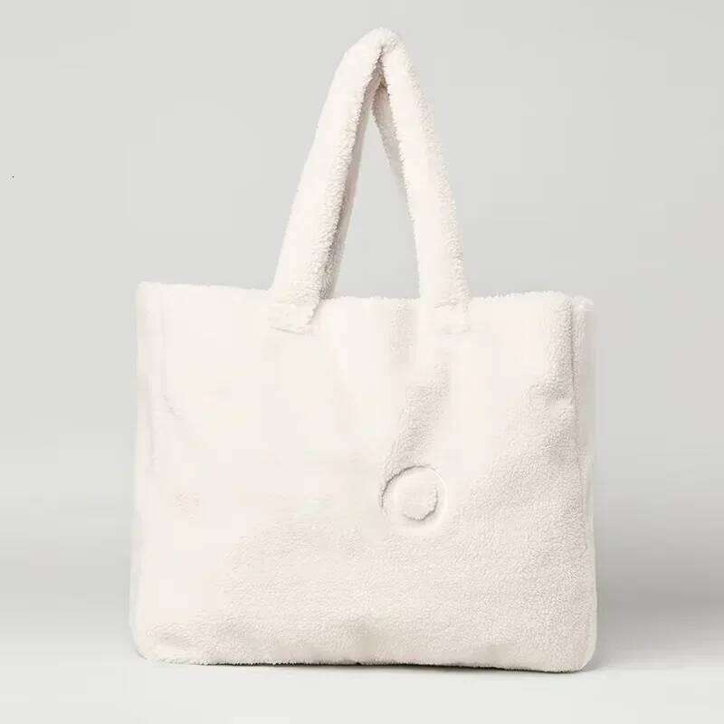 Designer bag 2025 Trustworthy Sherpa Yoga Cute Handbag Plush Shoulder Comfortable Large Capacity Makeup Storage Bag Autumn and Winter