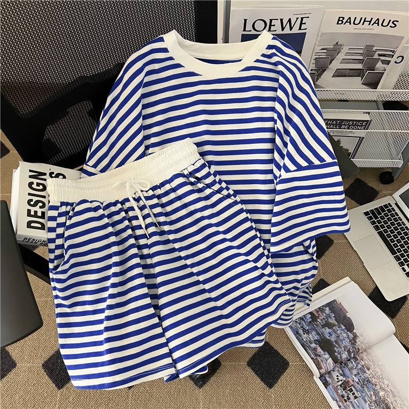 Women's Two-Piece Striped Casual Sportswear - Casual Student Wear for Her: Easy Fit Cotton Stripe Jumpsuit Style Outfit Featuring Comfortable Loo