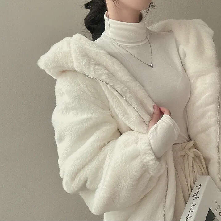 New Korean Autumn Winter French Niche Zipper Hooded Warm Casual Sports Long Plush Jacket For Women B5