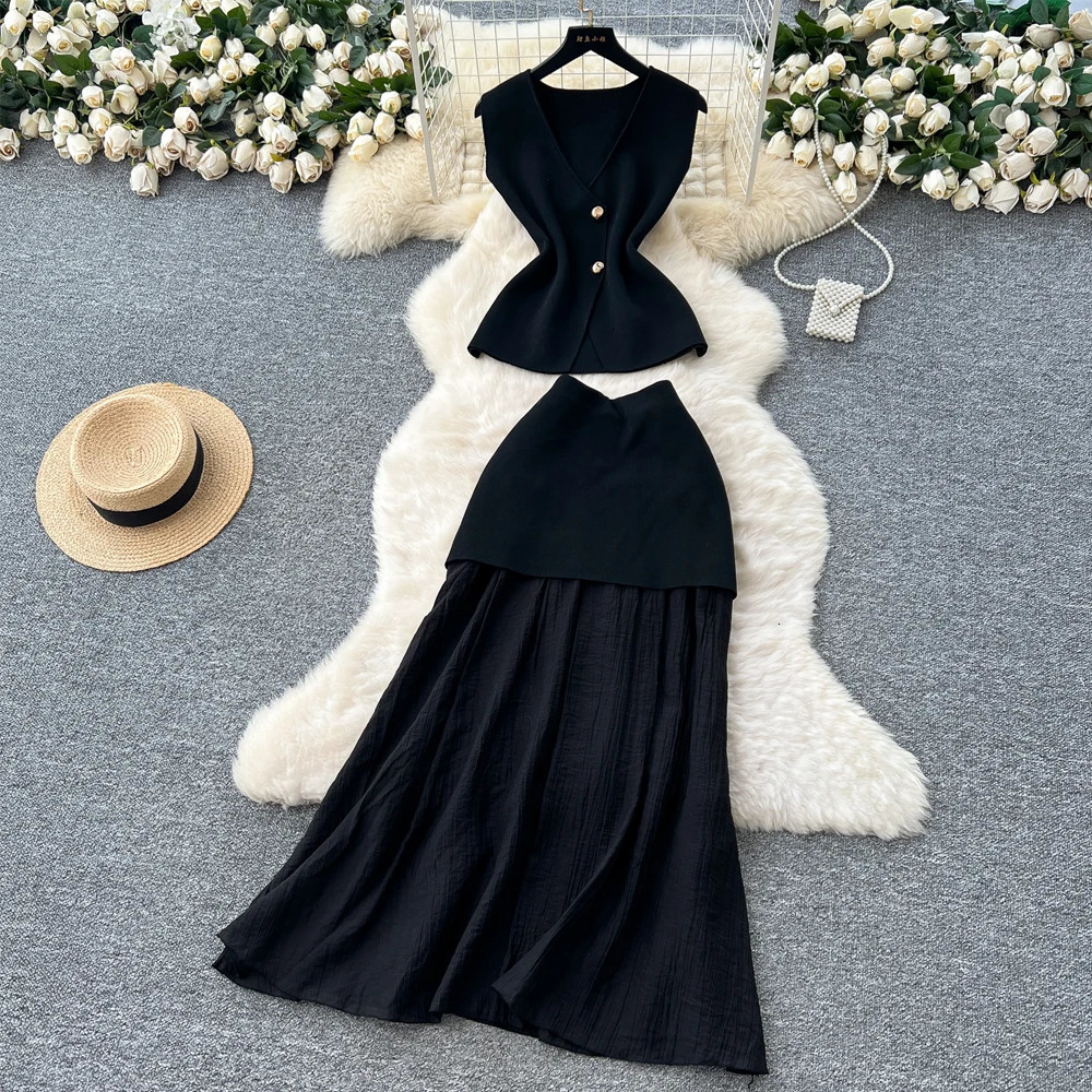 YuooMuoo Fashion Two Piece Suits for Women Summer Lady Elegant Patchwork Aesthetic Long Skirts and Knitted Vest Tops 250709