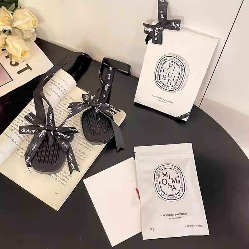 French aromatherapy lightweight car perfume durable fragrance pendant