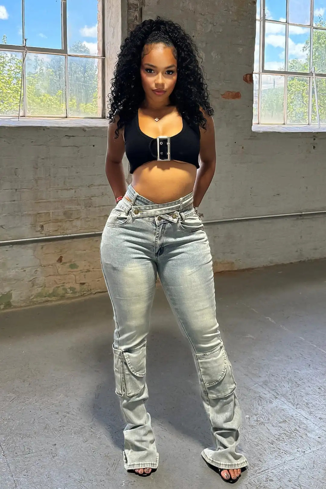 Multi Pockets Jeans… - image