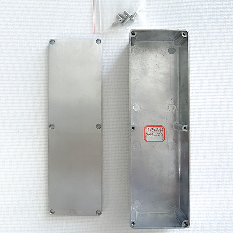 1590gb effect device durable cast aluminum providing escort for music scenes