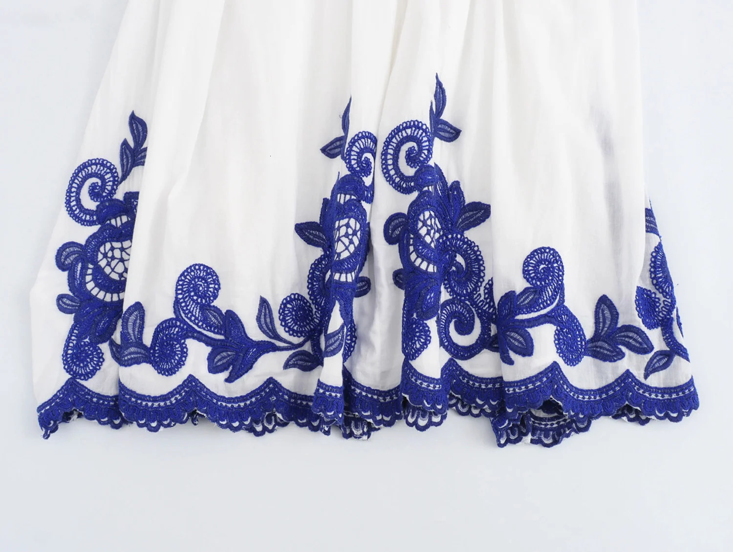 Autumn Womens Clothing European and American Style Casual Contrasting Embroidered Shirt Half Skirt Set 250709