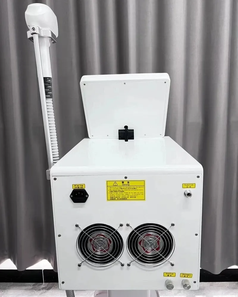 Professional Diode Laser Hair Removal Machine 3 Wavelengths 755 808 1064nm Ice Titanium Cooling 25m Permanent Flash