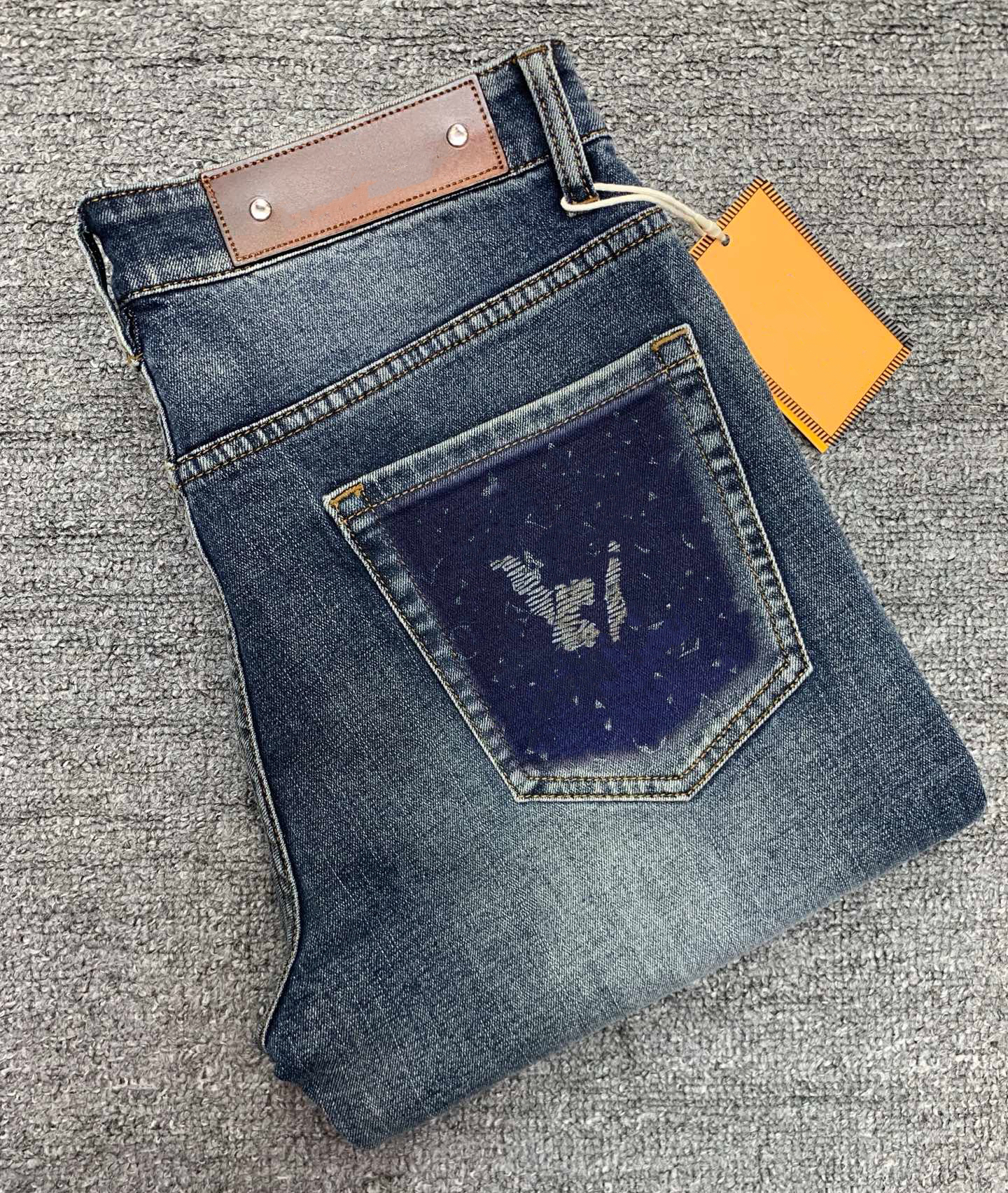 Designer jeans, men's jeans, men's long pants Chic Menswear: Classic Fit Retrospective Jeans with Contemporary Motorcycle Aesthetic