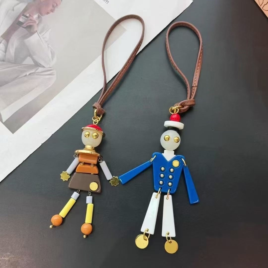 Unique Style Bag Charm Key Chain DIY Robot Fashion cessory for Handbags Bkpks and Car Keys L2509284Q4S