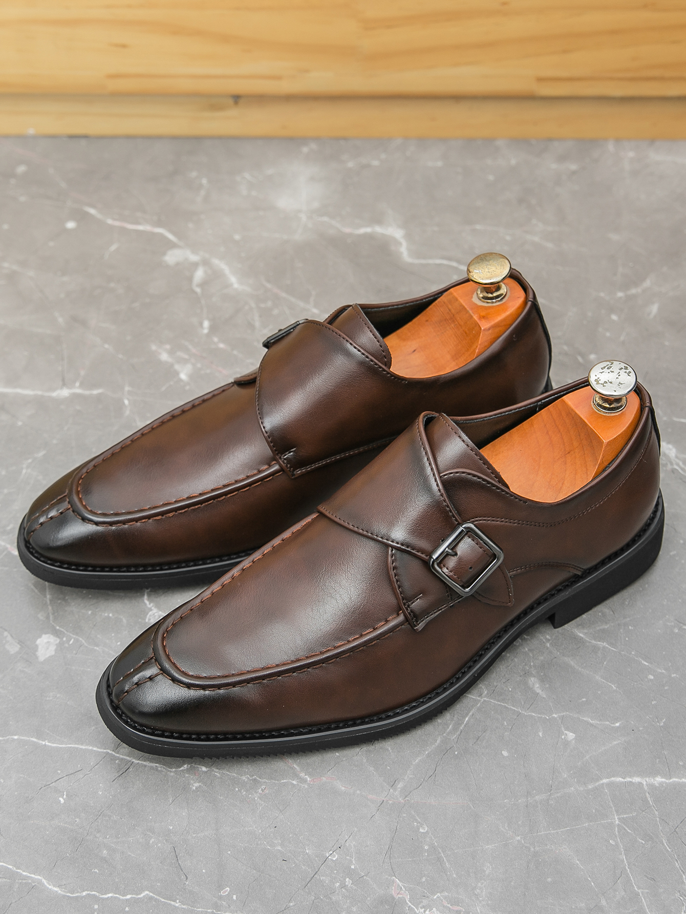 1892- New handmade British style buckle business leather shoes, suitable for men's formal wear, single shoes suitable for office and professional