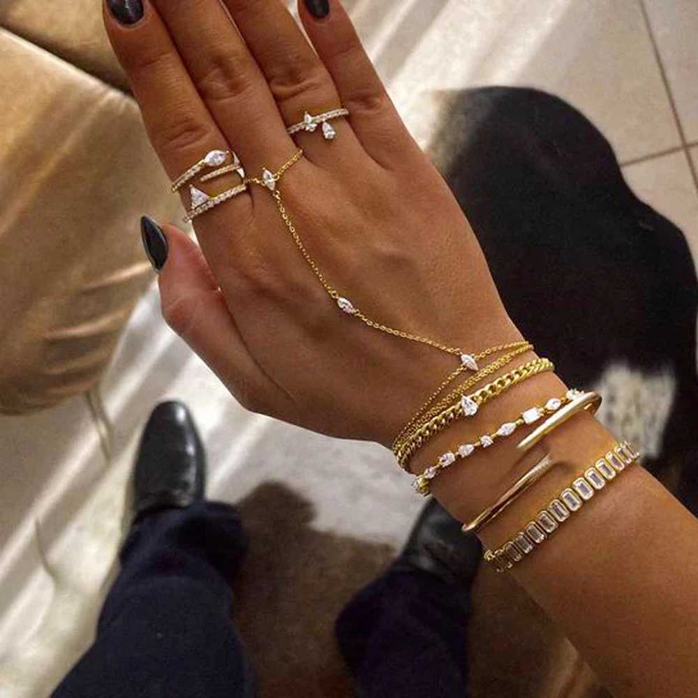 2025 New Geometric … - image