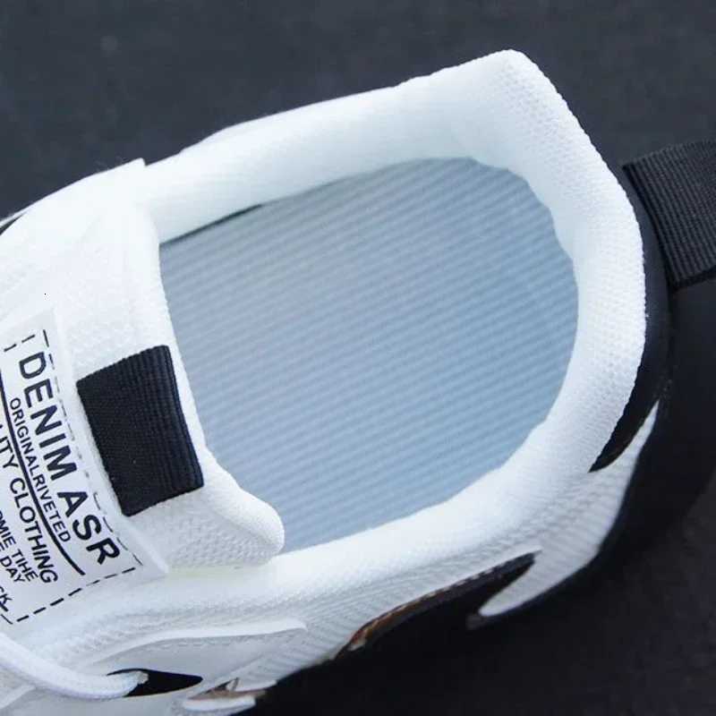 Mens PU Leather Waterproof Sneakers Casual Sports Shoes Men Lightweight Breathable Flat Nonslip Tennis Shoes Mens Sneakers Z250905