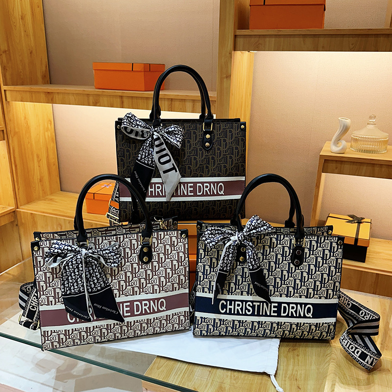 Free Shipping Designer Bag High-quality Texture Trade Hot-selling Bag For Women 2025 New Printed Versatile Light Luxury Handbag Tote Bag