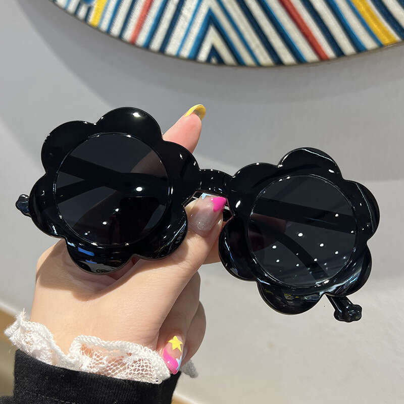 New One Piece Colorful Children s Round Frame Kids Glasses Sun Protection Baby Suower Sunglasses Z260305