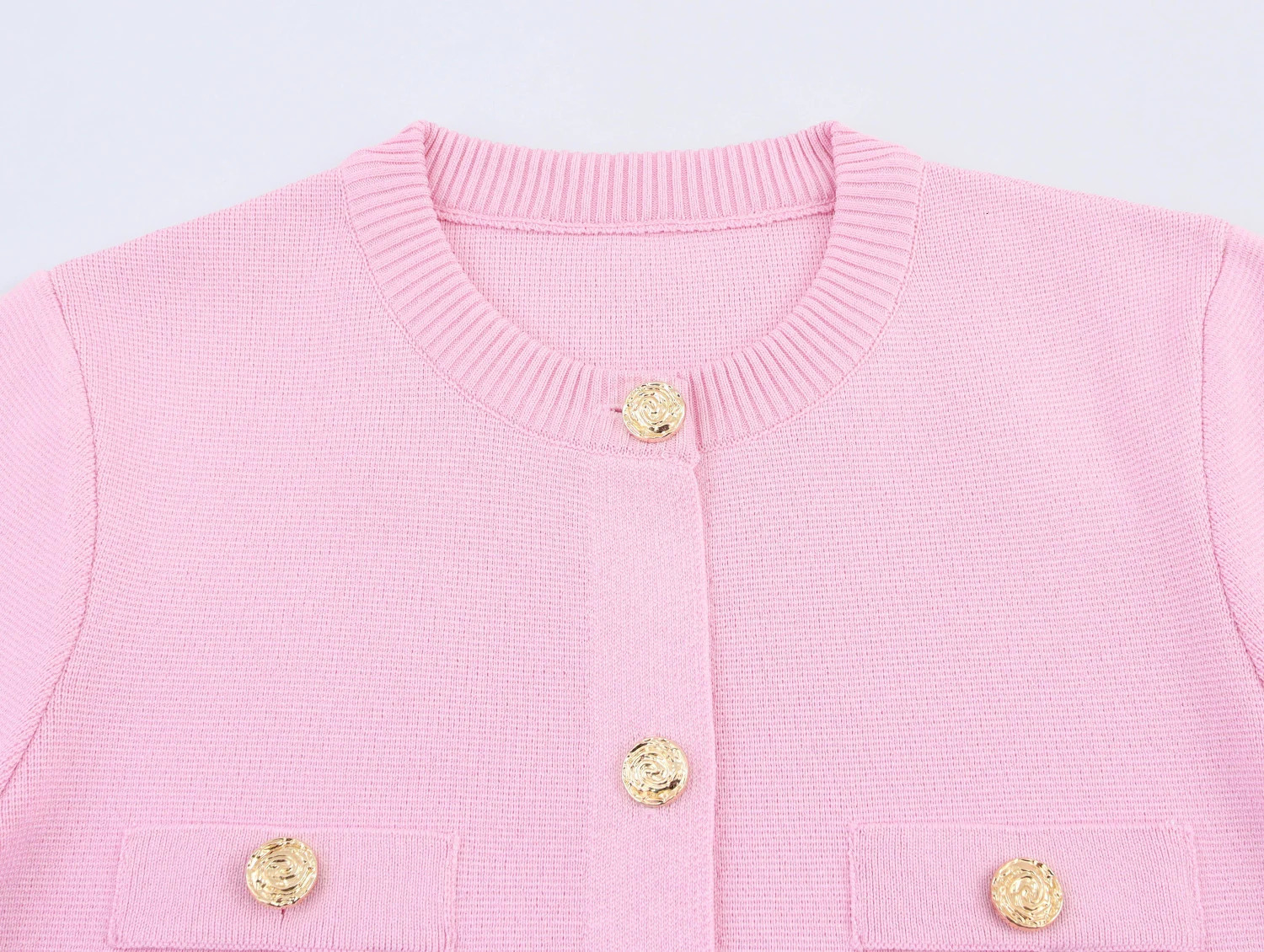 Spring And Summer Womens Short Sleeved Simple Fashion Style Knitted Cardigan Coat 250709