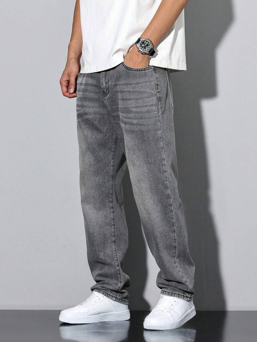 Men's straight skinny grey jeans, straight and simple design, suitable for daily wear in all seasons