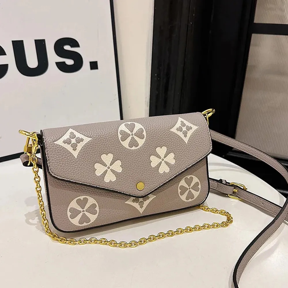 Desiner Ba Shoulder Ba Luxury Ba Crossbody Ba Purse Fashion Hundred Commuter Women's Armpit Ba Hih Quality Leather Small Square Ba Luxury Bag Bro