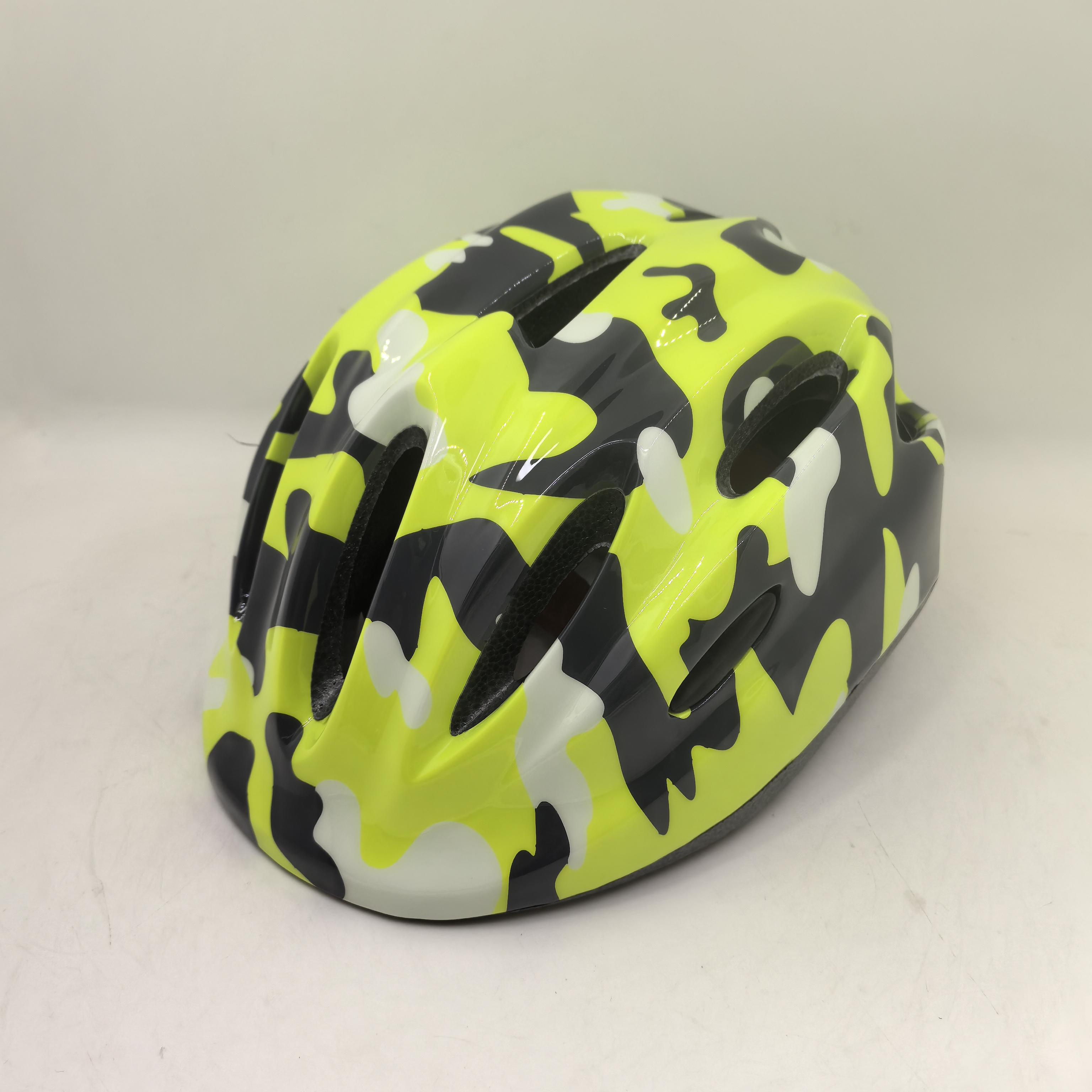 Children's full face safety helmet Outdoor sports bike helmet for kids balance bike scooter riding helmet with adjustable strap and ventilation h
