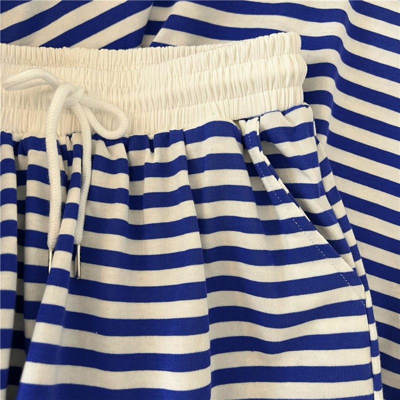 Women's Two-Piece Striped Casual Sportswear - Casual Student Wear for Her: Easy Fit Cotton Stripe Jumpsuit Style Outfit Featuring Comfortable Loo