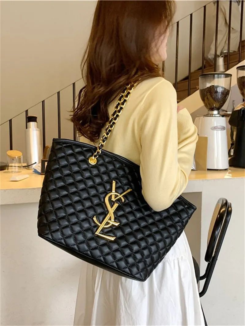Designer bag Shoulder Bag Luxury Bag Crossbody Purse Designer 2025 New for woman outdoor handbag versatile and fashionable single shoulder bag