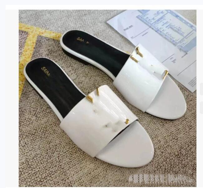 brand shoes women's slippers Flat beach slippers, high quality women home travel essential comfortable slippers summer luxury outdoor beach sandals size 34-42 Y657