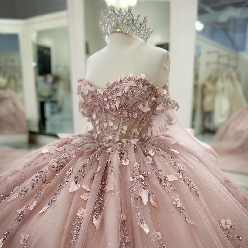 Pink Shiny Quinceanera Dresses Ball Gown Off Shoulder Appliques Lace Bow Beading Tull Birthday Payty Sweet 16 Dress Vestidos 15 De Anos