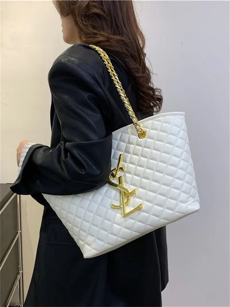 Designer bag Shoulder Bag Luxury Bag Crossbody Purse Designer 2025 New for woman outdoor handbag versatile and fashionable single shoulder bag