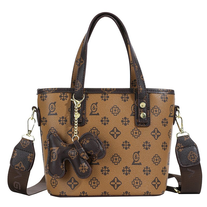 2025 new women's bag high-end bucket bag fashionable women's versatile vegetable basket printed shoulder messenger bag